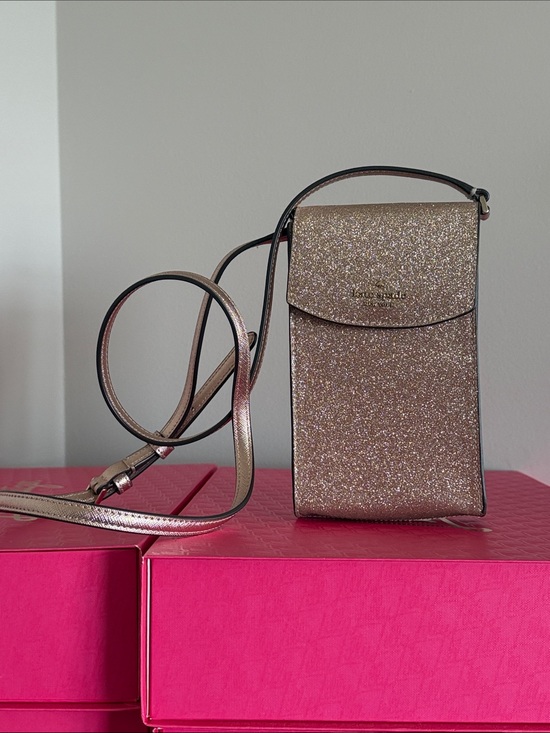 kate spade Handbags - Kate Spade Tinsel North South Flap Phone Crossbody